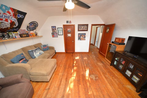 Tiny photo for 1501 Viola Avenue, Mt Vernon, IL 62864 (MLS # 12710148)