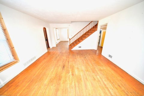 Tiny photo for 1501 Viola Avenue, Mt Vernon, IL 62864 (MLS # 12710148)
