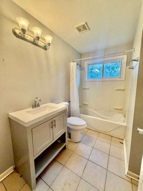 Tiny photo for 212 HARWOOD Drive, Bolingbrook, IL 60440 (MLS # 12765921)