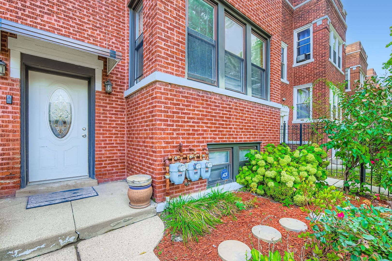 1010 N Trumbull Avenue