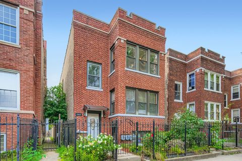 1010 N Trumbull Avenue Chicago IL 60651