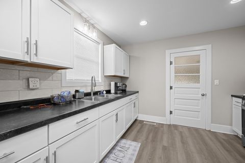 Tiny photo for 1516 Lake Street, Kewanee, IL 61443 (MLS # 12612319)