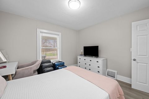 Tiny photo for 1516 Lake Street, Kewanee, IL 61443 (MLS # 12612319)