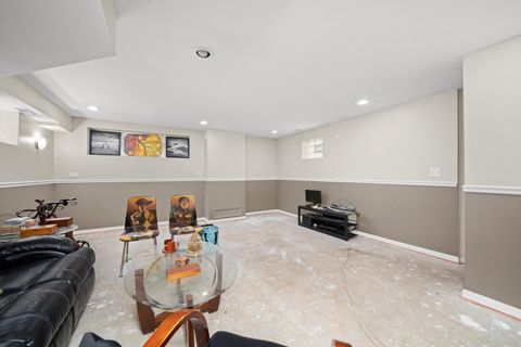 Tiny photo for 7947 S Clyde Avenue, Chicago, IL 60617 (MLS # 12446408)