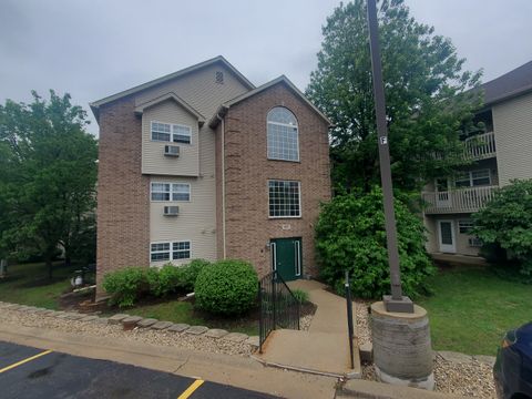 430 Cunat Boulevard 3C Richmond IL 60071