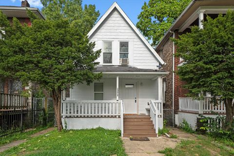 Tiny photo for 15612 LOOMIS Avenue, Harvey, IL 60426 (MLS # 12625519)