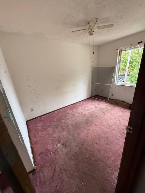 Tiny photo for 2308 Jebens Avenue, Davenport, IA 52804 (MLS # 12766556)