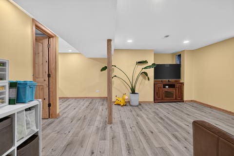 Tiny photo for 5750 S Normandy Avenue, Chicago, IL 60638 (MLS # 12696683)