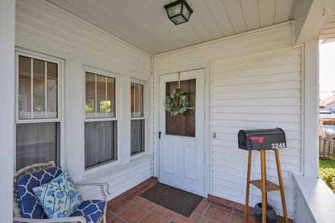 Tiny photo for 3246 Park Avenue, Brookfield, IL 60513 (MLS # 12673689)