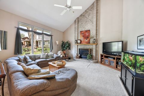 Tiny photo for 3203 Hickory Creek Drive, New Lenox, IL 60451 (MLS # 12609747)