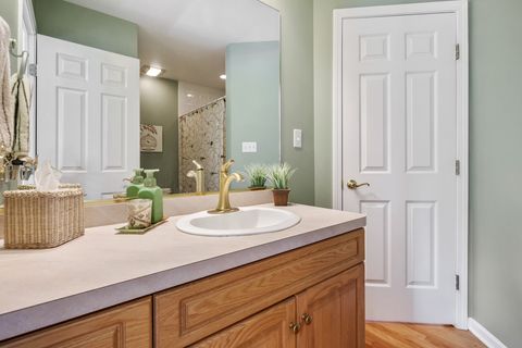 Tiny photo for 3203 Hickory Creek Drive, New Lenox, IL 60451 (MLS # 12609747)