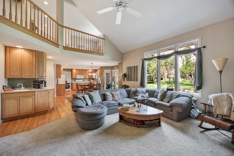 Tiny photo for 3203 Hickory Creek Drive, New Lenox, IL 60451 (MLS # 12609747)