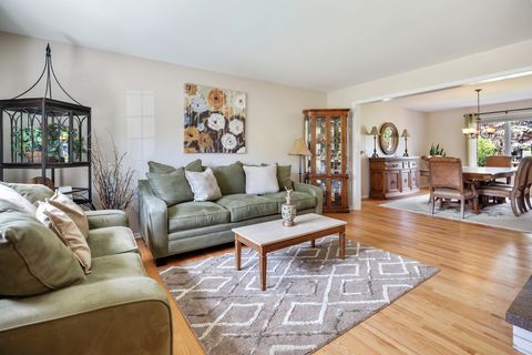 Tiny photo for 3203 Hickory Creek Drive, New Lenox, IL 60451 (MLS # 12609747)