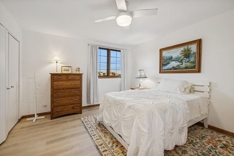 Tiny photo for 518 Silver Aspen Circle, Crystal Lake, IL 60014 (MLS # 12525648)