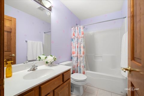 Tiny photo for 201 Violet Lane, Batavia, IL 60510 (MLS # 12590151)