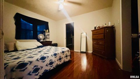 Tiny photo for 809 N 12TH Street, Herrin, IL 62948 (MLS # EB460249)