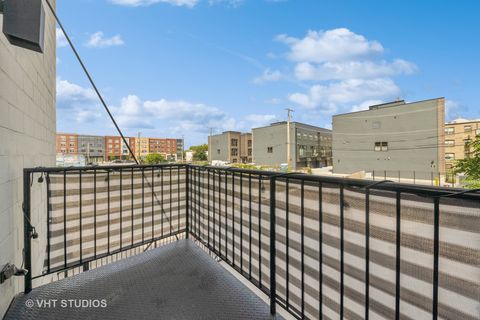 Tiny photo for 834 E 45th Street, Chicago, IL 60653 (MLS # 12468149)
