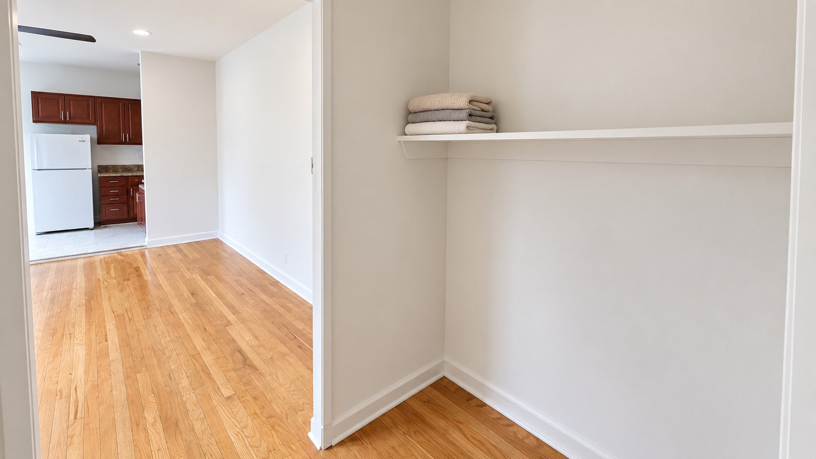 1635 W Morse Avenue 209