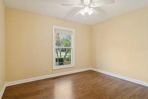 Tiny photo for 4040 N Harvard Avenue, Arlington Heights, IL 60004 (MLS # 12512142)