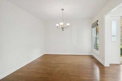 Tiny photo for 4040 N Harvard Avenue, Arlington Heights, IL 60004 (MLS # 12512142)