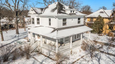 A home in Lombard