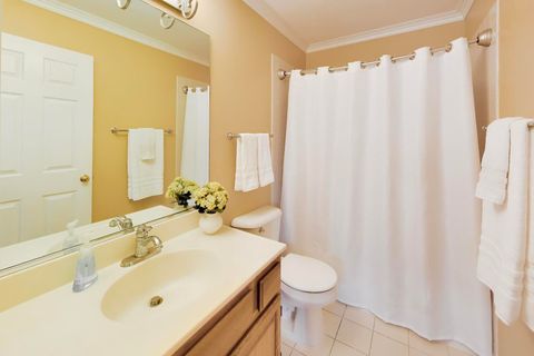 Tiny photo for 1474 Knottingham Drive, Gurnee, IL 60031 (MLS # 12621752)