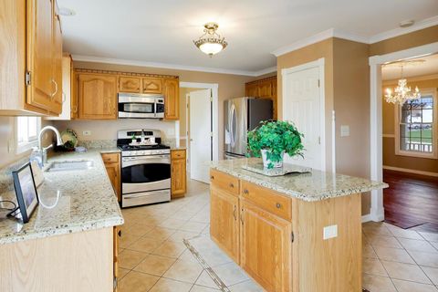 Tiny photo for 1474 Knottingham Drive, Gurnee, IL 60031 (MLS # 12621752)