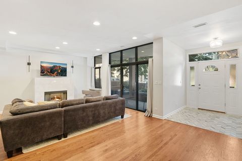 Tiny photo for 2518 N Willetts Court #GS, Chicago, IL 60647 (MLS # 12481160)