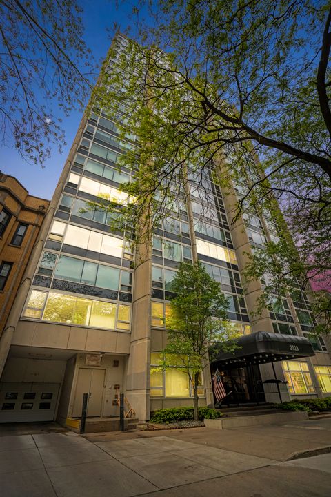 Tiny photo for 2728 N Hampden Court #605, Chicago, IL 60614 (MLS # 12507547)