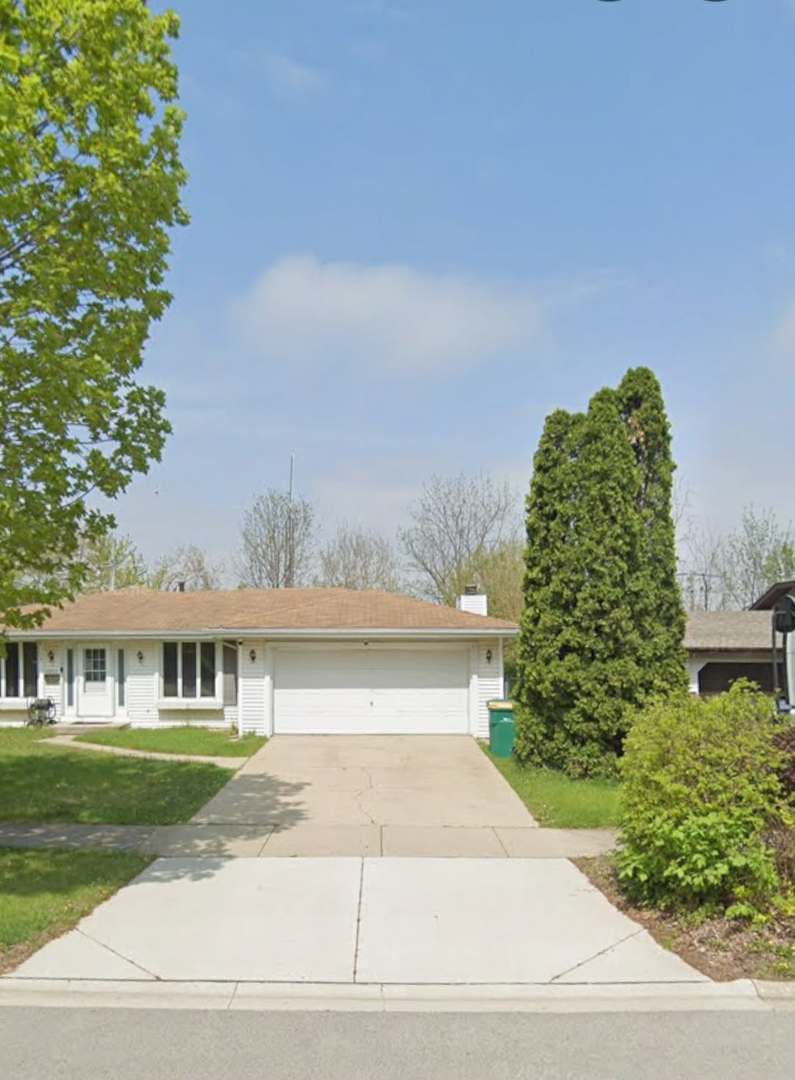 1213 Brentwood Place