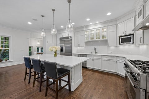 Tiny photo for 1141 Sheridan Road, Wilmette, IL 60091 (MLS # 12681051)