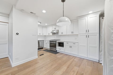 Tiny photo for 1915 N Cleveland Avenue #A, Chicago, IL 60614 (MLS # 12768552)