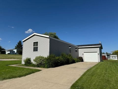 Mobile Home in Bristol WI 19900 128th Street.jpg