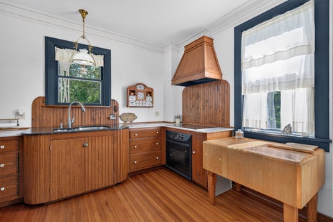 Tiny photo for 1333 Ottawa Avenue, Ottawa, IL 61350 (MLS # 12741955)