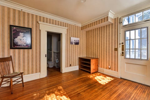 Tiny photo for 1333 Ottawa Avenue, Ottawa, IL 61350 (MLS # 12741955)