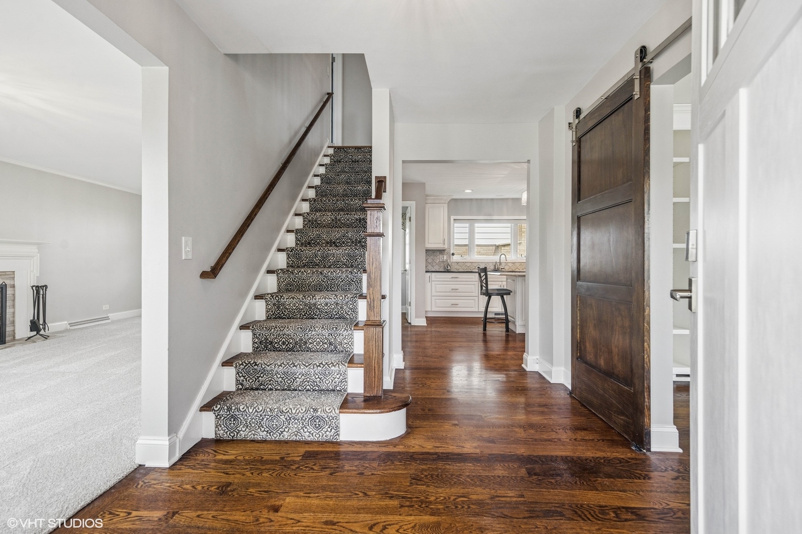 265 W Adams Street