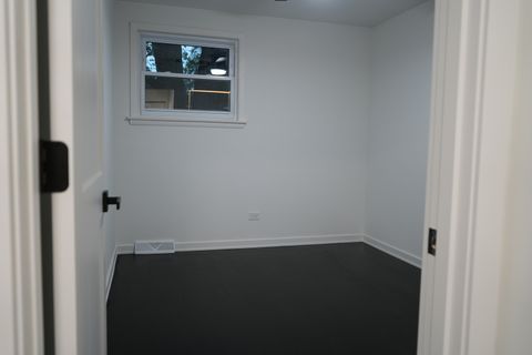 Tiny photo for 46 Hyde Park Avenue, Bellwood, IL 60104 (MLS # 12475405)