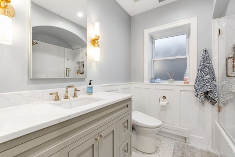 Tiny photo for 4949 N Kostner Avenue, Chicago, IL 60630 (MLS # 12732160)