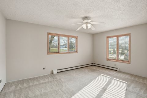 Tiny photo for 11250 Dineff Road, Lemont, IL 60439 (MLS # 12543241)