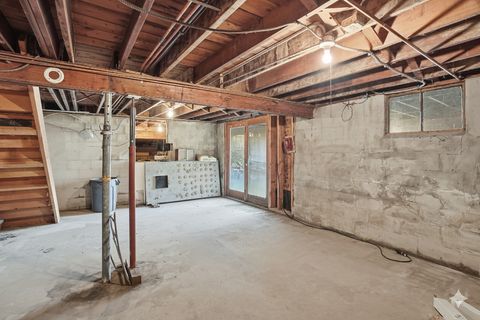 Tiny photo for 11250 Dineff Road, Lemont, IL 60439 (MLS # 12543241)