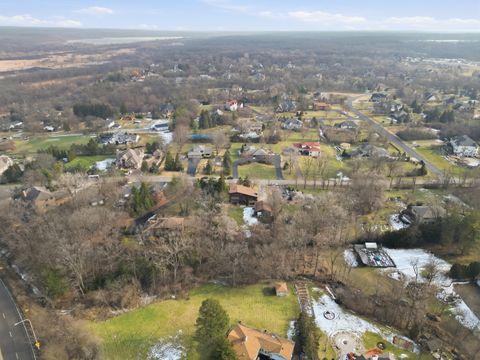 Tiny photo for 11250 Dineff Road, Lemont, IL 60439 (MLS # 12543241)