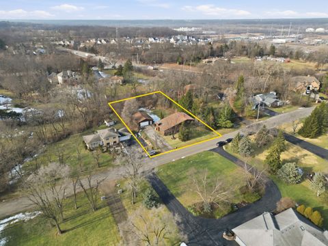 Tiny photo for 11250 Dineff Road, Lemont, IL 60439 (MLS # 12543241)