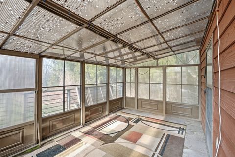 Tiny photo for 11250 Dineff Road, Lemont, IL 60439 (MLS # 12543241)