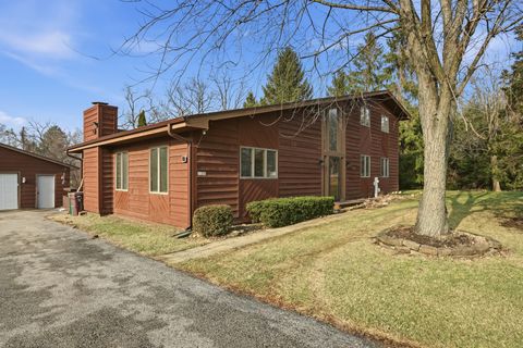 Tiny photo for 11250 Dineff Road, Lemont, IL 60439 (MLS # 12543241)