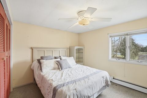 Tiny photo for 11250 Dineff Road, Lemont, IL 60439 (MLS # 12543241)