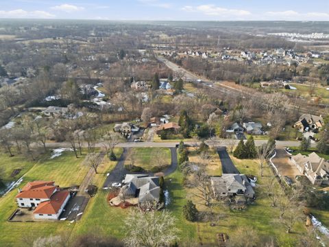 Tiny photo for 11250 Dineff Road, Lemont, IL 60439 (MLS # 12543241)