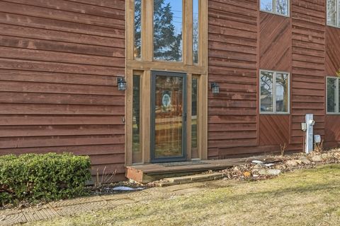 Tiny photo for 11250 Dineff Road, Lemont, IL 60439 (MLS # 12543241)