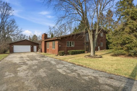 Tiny photo for 11250 Dineff Road, Lemont, IL 60439 (MLS # 12543241)