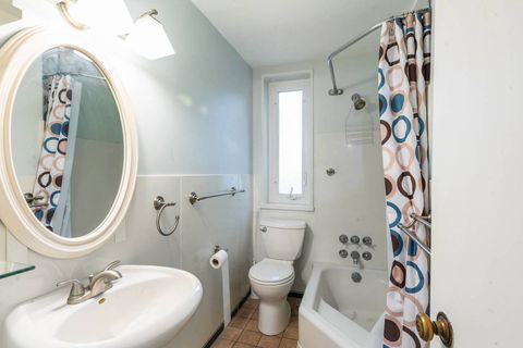 Tiny photo for 7212 Oak Avenue #3NE, River Forest, IL 60305 (MLS # 12446646)