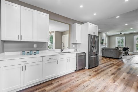Tiny photo for 605 Main Street, Batavia, IL 60510 (MLS # 12469119)